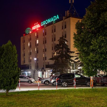 Hotel Gromada Łomża Buitenkant foto